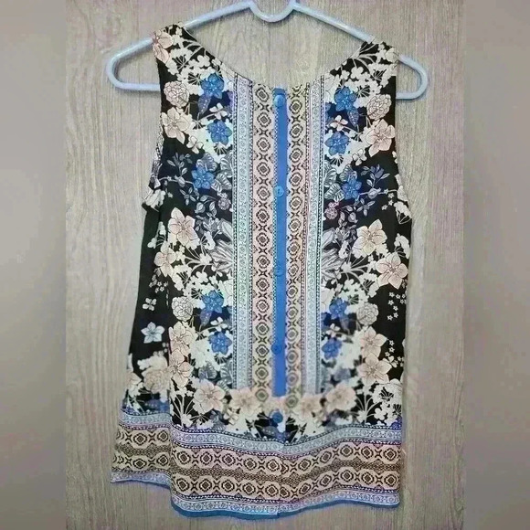 Rose & Thyme sleeveless blouse size Small 100% polyester. Blue and black. - Picture 1 of 5